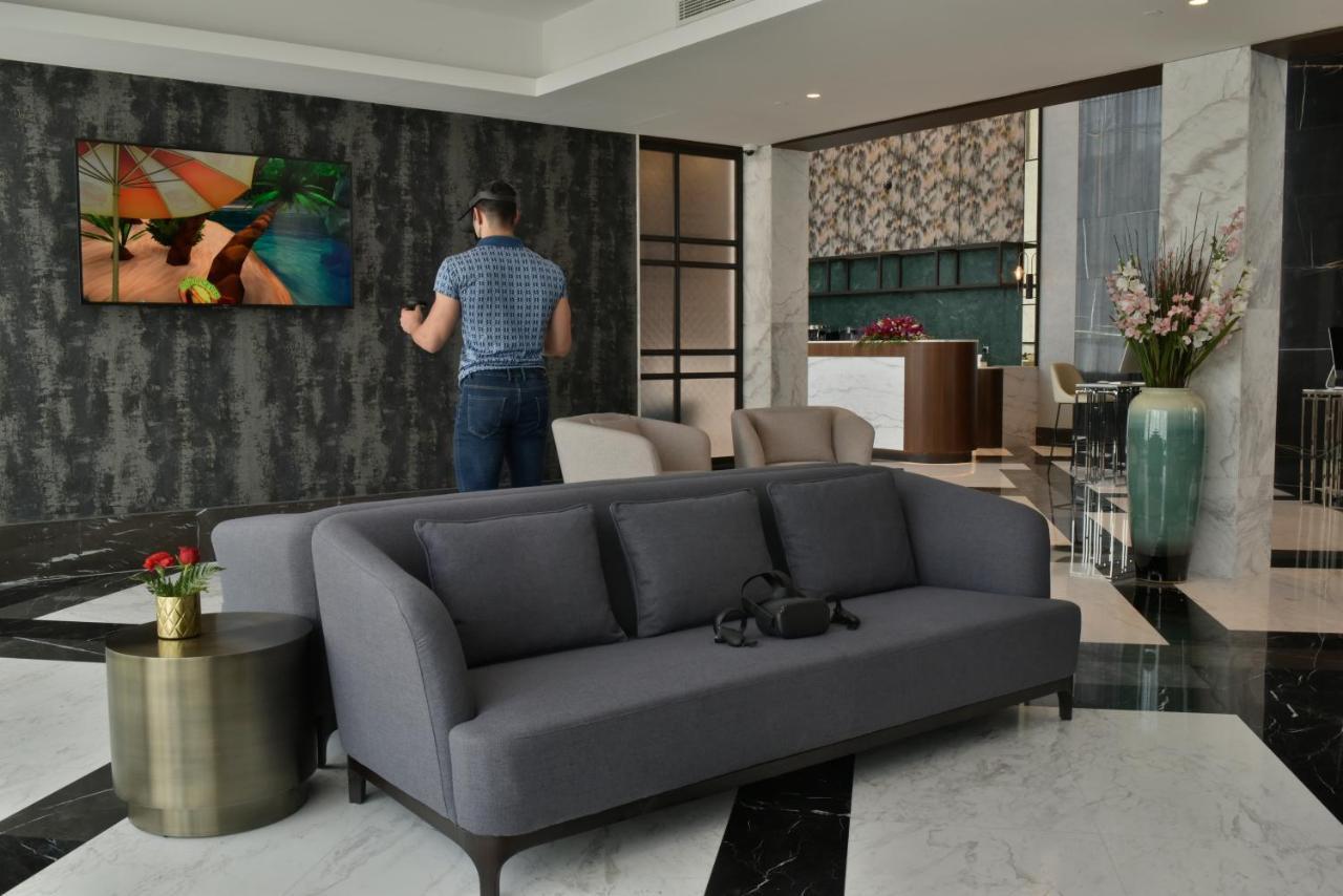 Swiss-Belsuites Admiral Juffair Manama Exterior photo