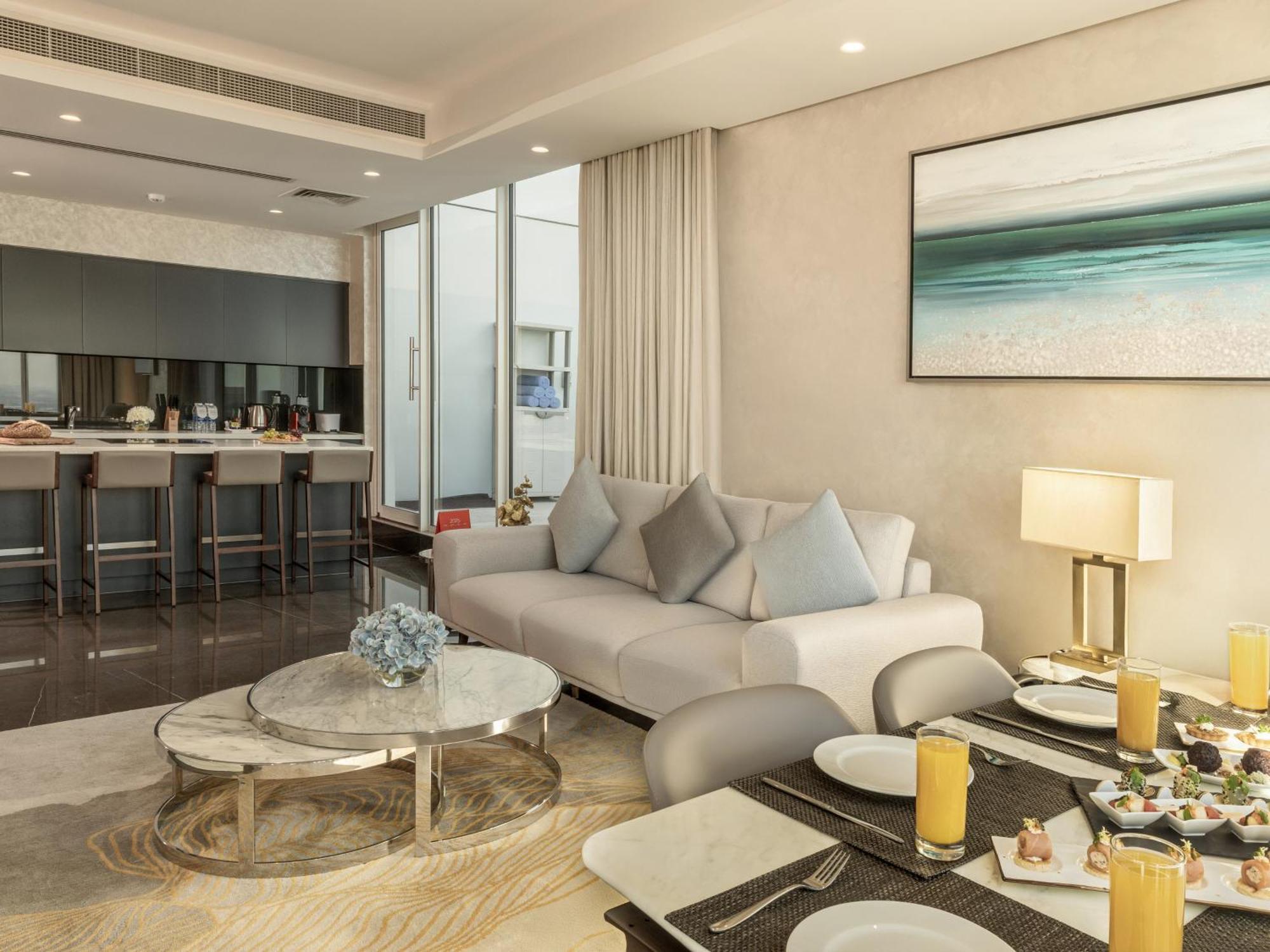 Swiss-Belsuites Admiral Juffair Manama Exterior photo
